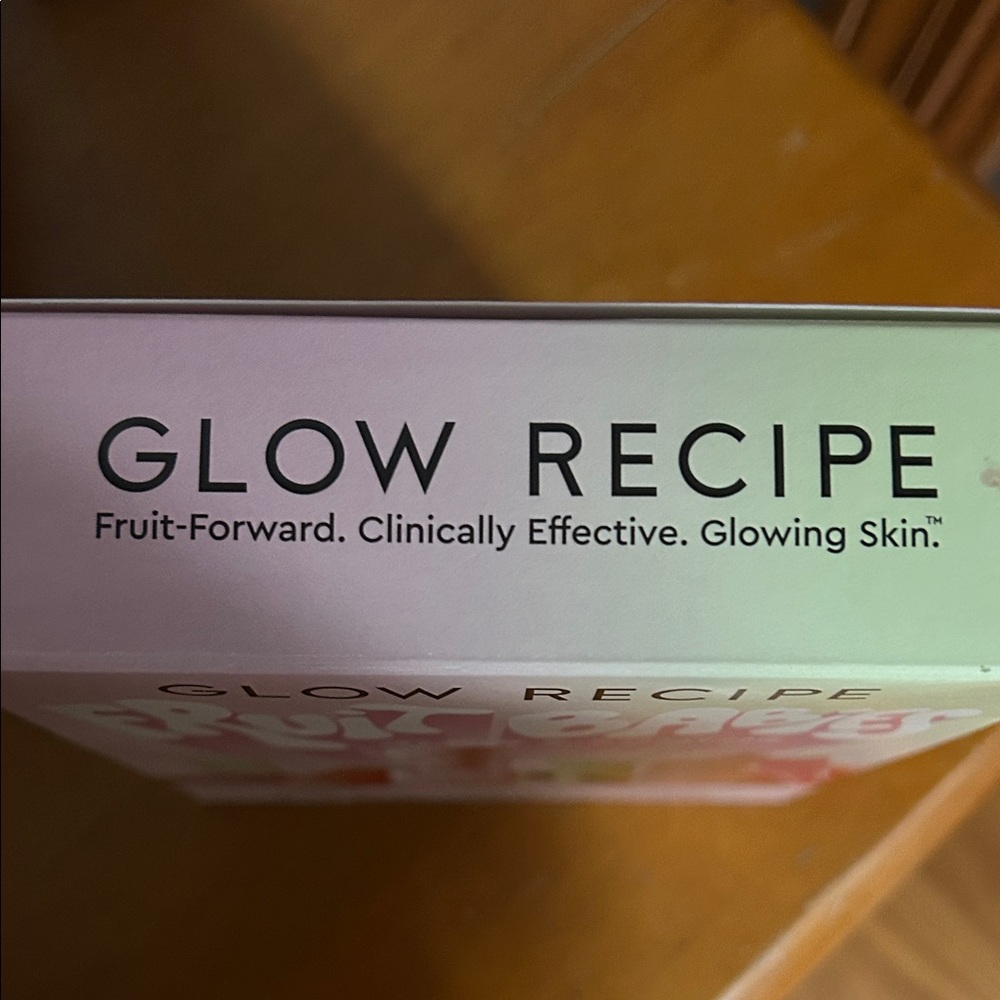 Glow Recipe Fruit Babies Glow & Soothe Set of Six Mini Products NIB - Picture 7 of 7
